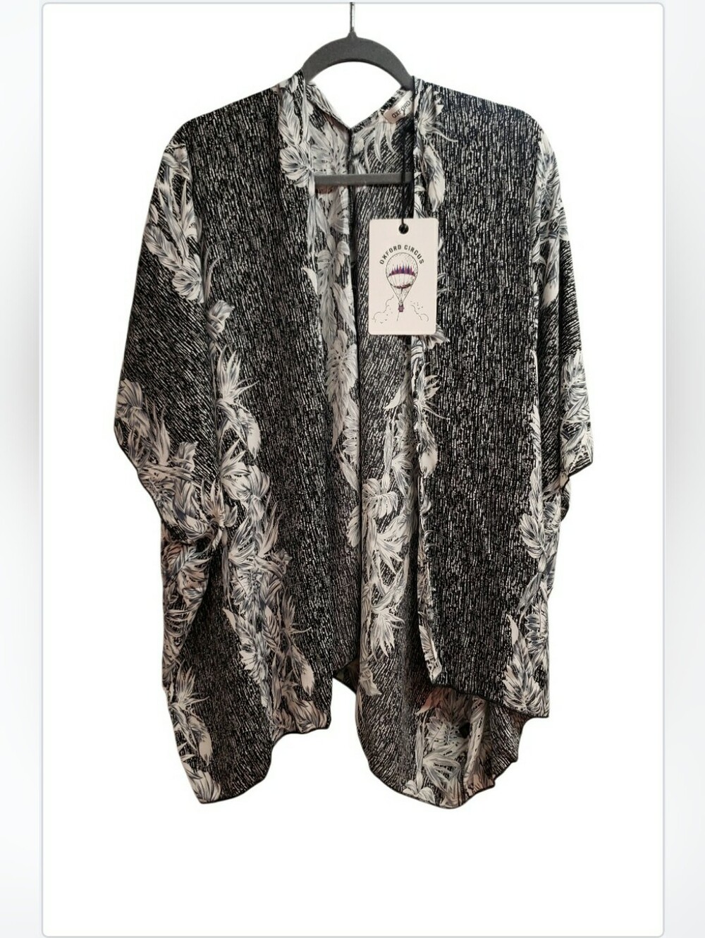 Black & White Floral Open-Front Knit Poncho